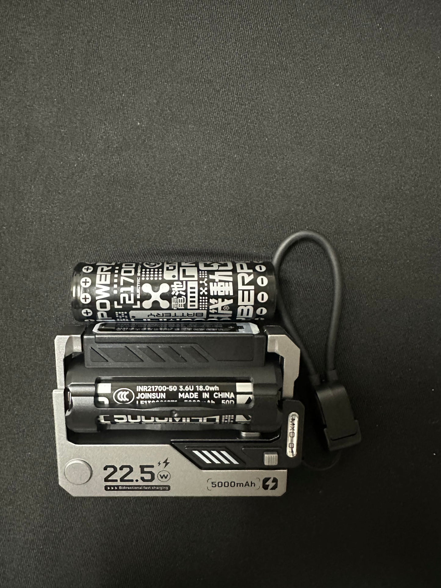 Miro 21700 Tactical Replaceable Battery Module Power Bank Charger – Compact and Portable